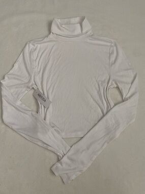 Aritzia White Ribbed Turtleneck Top